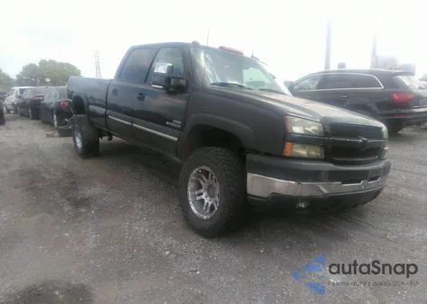 2003 Chevrolet Silverado K2500 Heavy Duty из США, поврежденный, VIN 1GCHK23143F145802